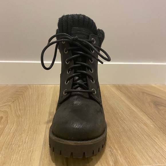 B52 by bullboxer healed booties - Picture 3 of 5